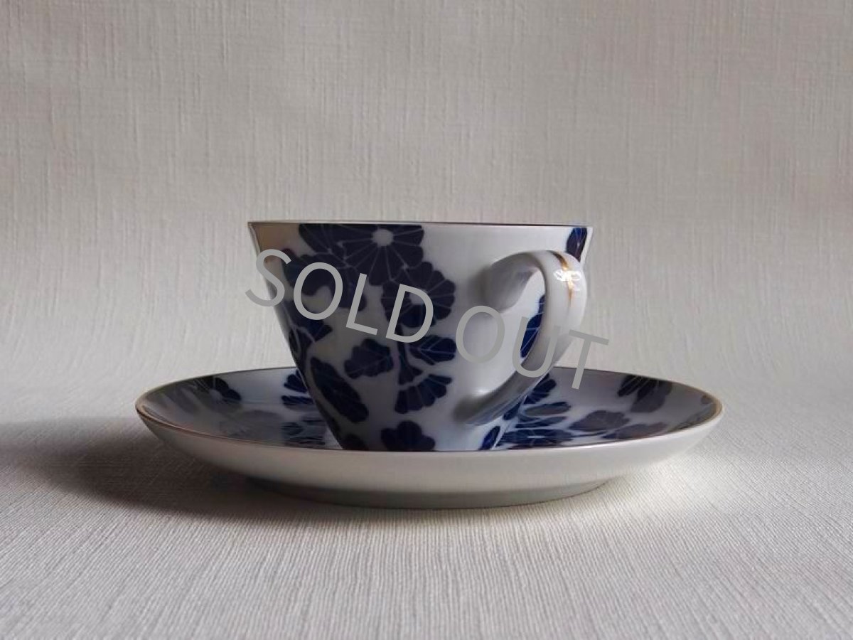 画像2: 深川製磁　兼用カップ＆ソーサー 染付花 (2)