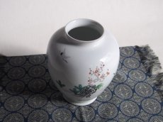 画像8: 深川製磁　花瓶 鶴文　丈19.5cm (8)