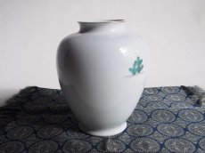 画像3: 深川製磁　花瓶 鶴文　丈19.5cm (3)
