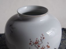 画像6: 深川製磁　花瓶 鶴文　丈19.5cm (6)