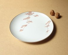 画像2: 深川製磁　盛り皿　紅葉 金彩  25.2cm (2)