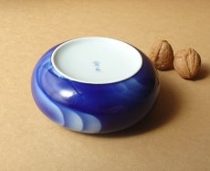 画像12: 深川製磁　 灰皿　泉文 15cm 有田焼 (12)