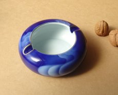 画像2: 深川製磁　 灰皿　泉文 15cm 有田焼 (2)