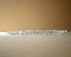画像8: 昭和レトロ　持ち手付きガラストレイ 平皿　18×28cm (8)