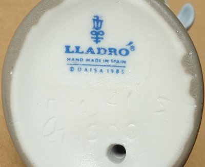 画像1: Lladro/リヤドロ バニーボーイとワイルドフラワー blue 廃番