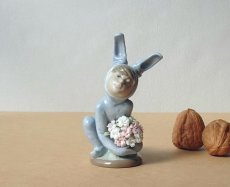 画像3: Lladro/リヤドロ バニーボーイとワイルドフラワー blue 廃番 (3)