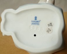 画像17: Lladro/リヤドロ　少年と子犬 blue 廃番 (17)