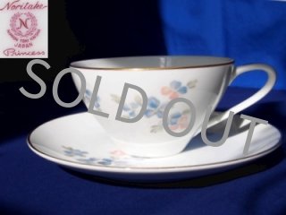 プレミアノリタケ 絣 カップ＆兼用ソーサー 大皿オーバル皿セット 特集