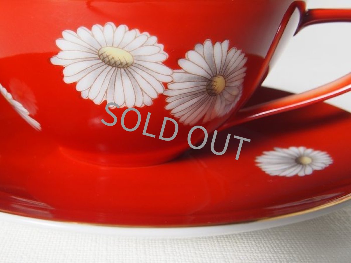 画像11: プレミアノリタケ　カップ＆ソーサー　朱地白菊  (11)