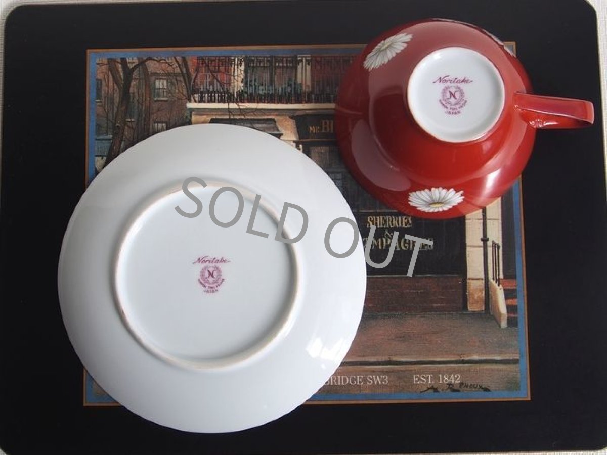 画像14: プレミアノリタケ　カップ＆ソーサー　朱地白菊  (14)