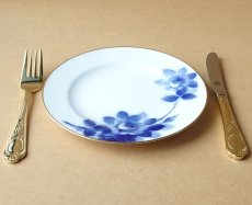 画像19: 大倉陶園 ケーキ皿 ブルーローズ 岡染め 20cm (19)