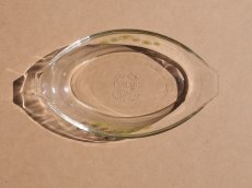 画像2: レトロ パイレックス 耐熱グラタン皿 日本製 19cm(2) 花柄 (2)