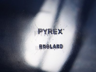 画像1: パイレックス 英国製　耳付耐熱皿 浅型 21.5cm