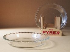 画像2: パイレックス 岩城硝子　耐熱ふち飾り皿 中 19cm 日本製 (2)