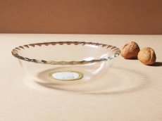 画像1: パイレックス 岩城硝子 耐熱ふち飾り深皿 日本製 17cm (1)