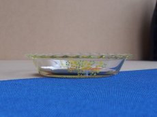 画像5: レトロ パイレックス　耐熱ふち飾り皿 小 15cm 黄花 日本製 (5)