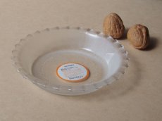 画像6: パイレックス 岩城硝子　耐熱ふち飾り皿 小 15cm 型板凹凸 日本製 (6)
