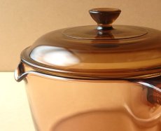 画像11: VISION コーニング社 直火用ガラス片手鍋 アンバー1.5L (11)