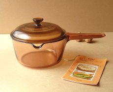 画像2: VISION コーニング社 直火用ガラス片手鍋 アンバー1.5L (2)