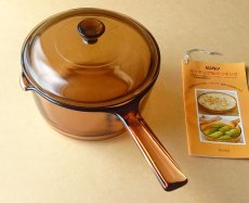 画像9: VISION コーニング社 直火用ガラス片手鍋 アンバー1.5L (9)