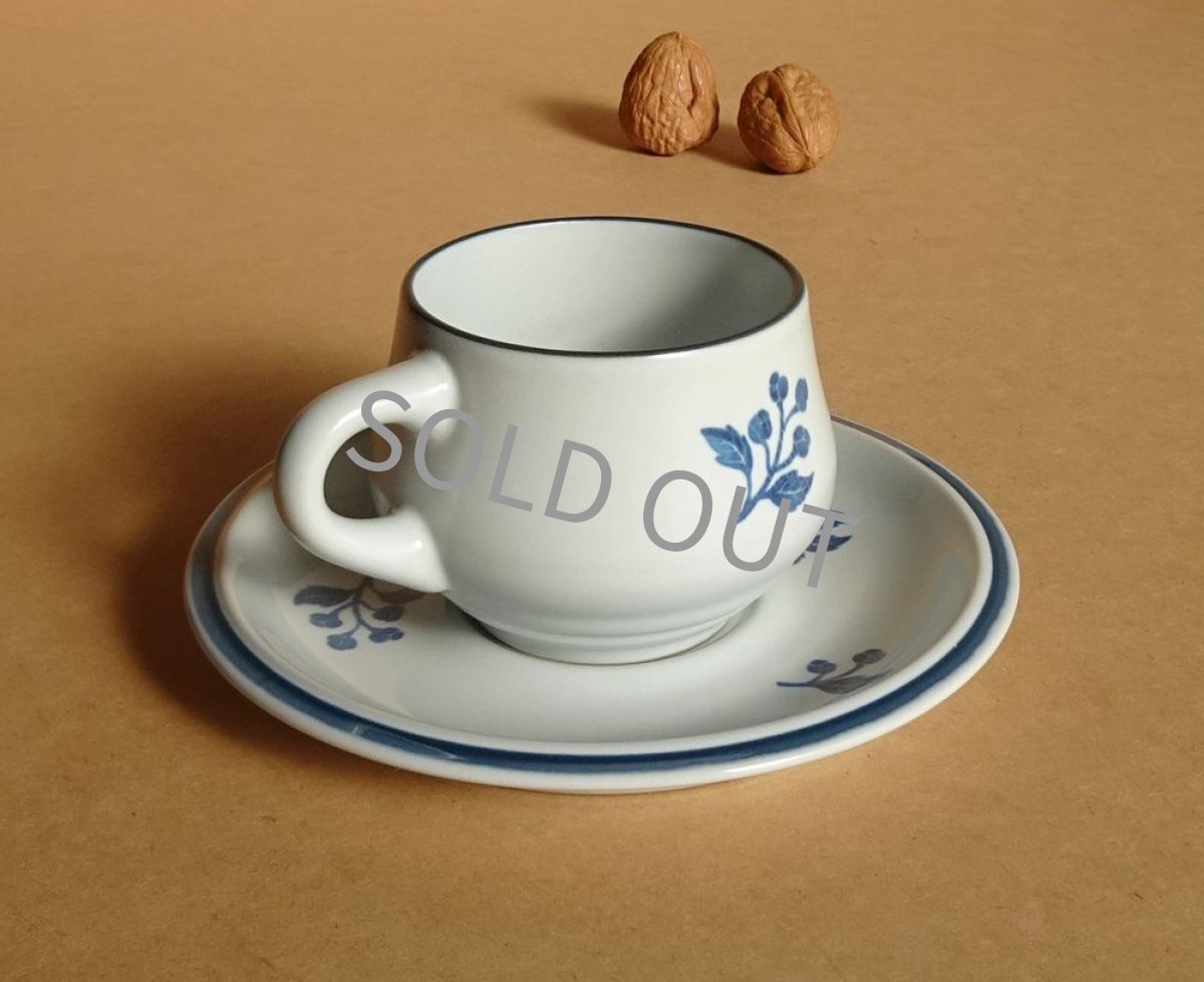 画像6: ノリタケ ストーンウェア　カップ＆ソーサー 青実 先細 (6)