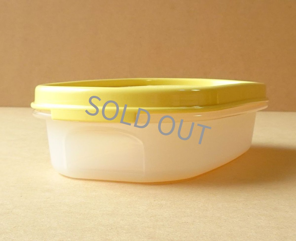 画像4: タッパーウェア MMだ円ランチケース 300ml レモンイエロー 日本製 (4)