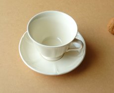 画像8: ウェッジウッド クイーンズプレーン カップ＆ソーサー 英国製 (8)