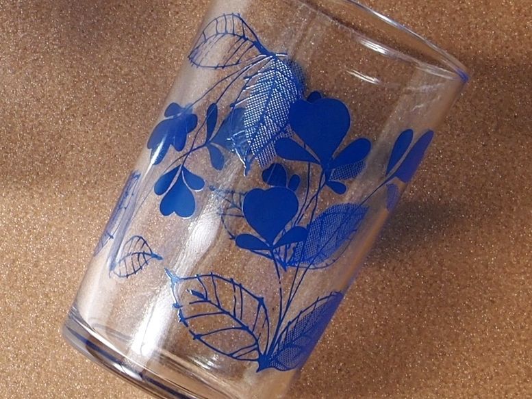 新品昭和レトロポップグラスタンブラーガラス硝子ブルー青色花柄アデリア好きな方に